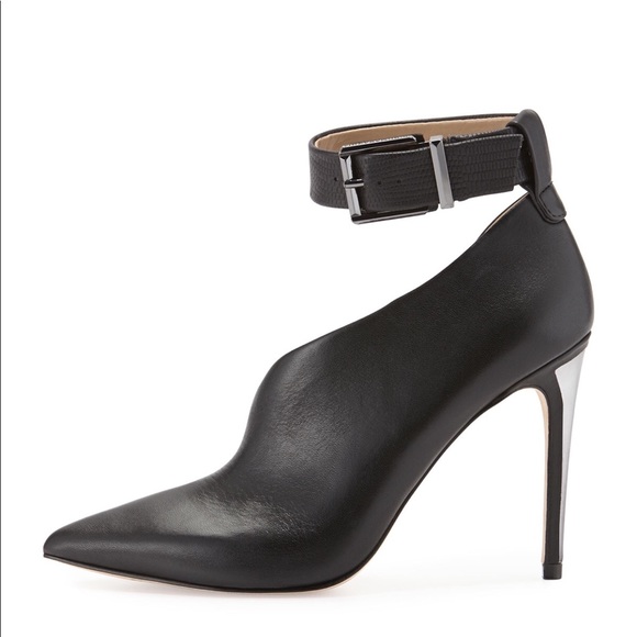 🔥BCBG Max Azria half d'Orsay Pump - Picture 4 of 5